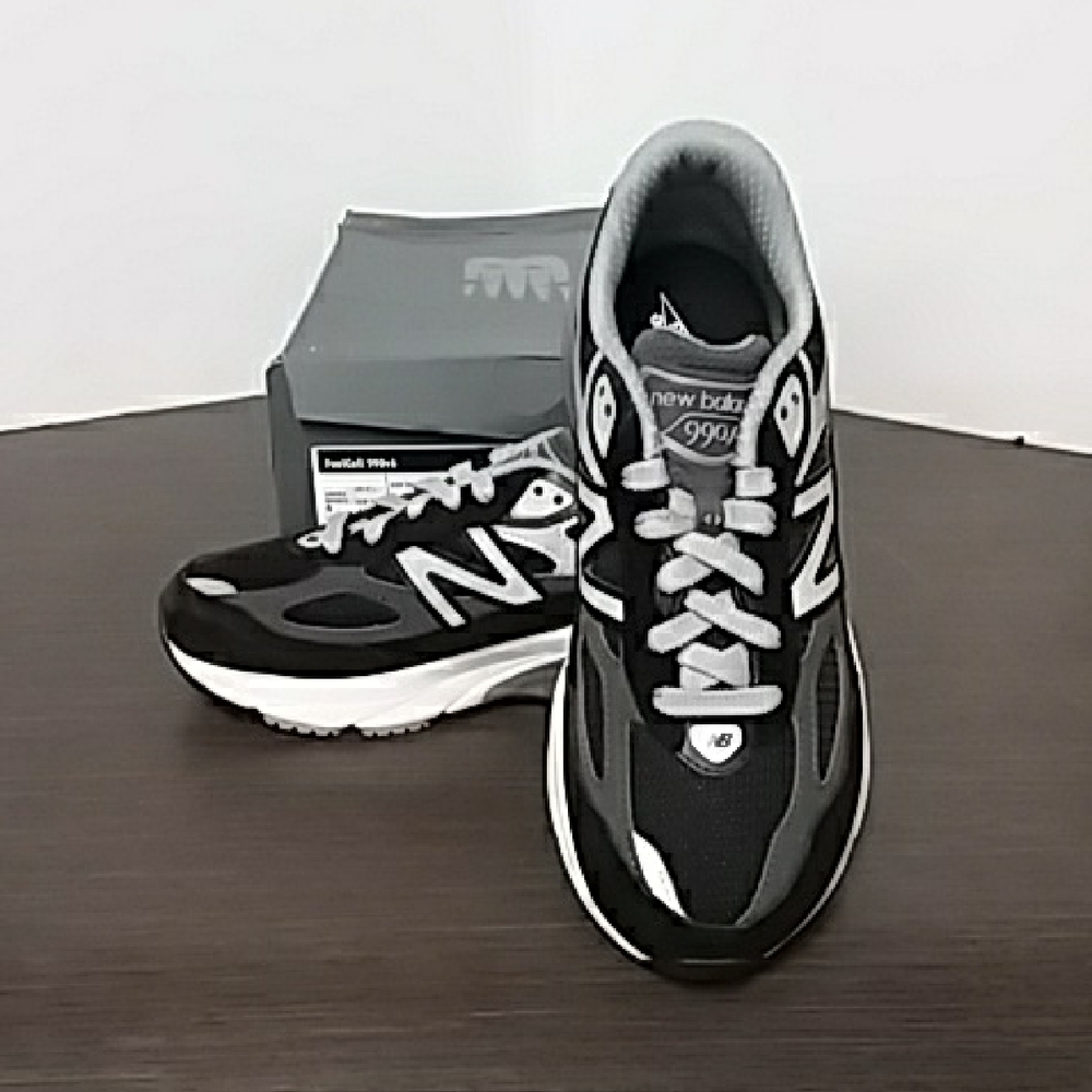 Kids New Balance FuelCell 990v6 Black and Grey Athletic Shoes. GC990BK6 F57